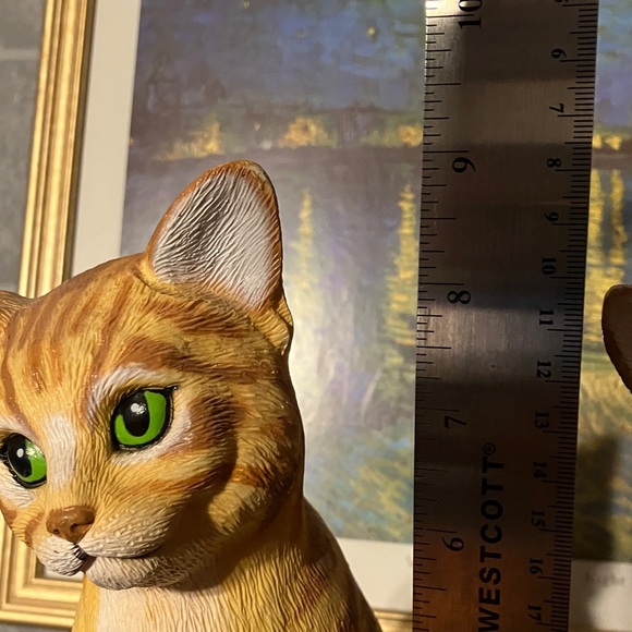 Family of cats (indoor/outdoor) - Picture 4 of 4